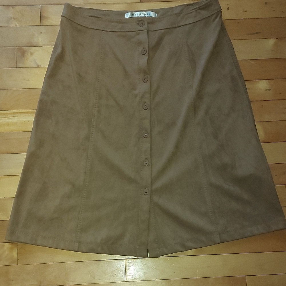 Max Studio | Tan Faux-suede Button-Front Women's Skirt - Large